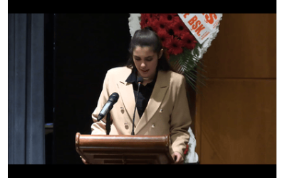 Eski Uzman Çavuş Eşi Sümeyye Kılıç konferanstaki Atanamayan Eski Uzman Çavuşlar'ın sıkıntılarını dile getirmesi