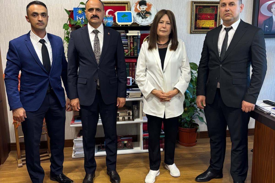 İyi Parti Milletvekili Şenol Sunat'ı Ziyaret
